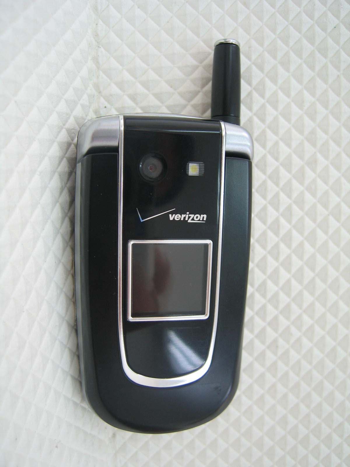 Dual- Mode CDMA Phone with Bluetooth - FCC ID JYCPC-8200N - Pantech Co Ltd