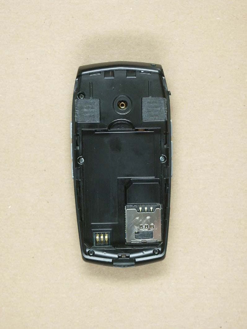 TripleBand GSM850/DCS1800/PCS1900 (BT, WAP & GPRS) - FCC ID JYCPG-1810 - Pantech Co Ltd (2)
