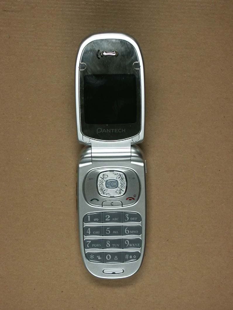 TripleBand GSM850/DCS1800/PCS1900 (with WAP&GPRS) - FCC ID JYCPG-3310 - Pantech Co Ltd (2)