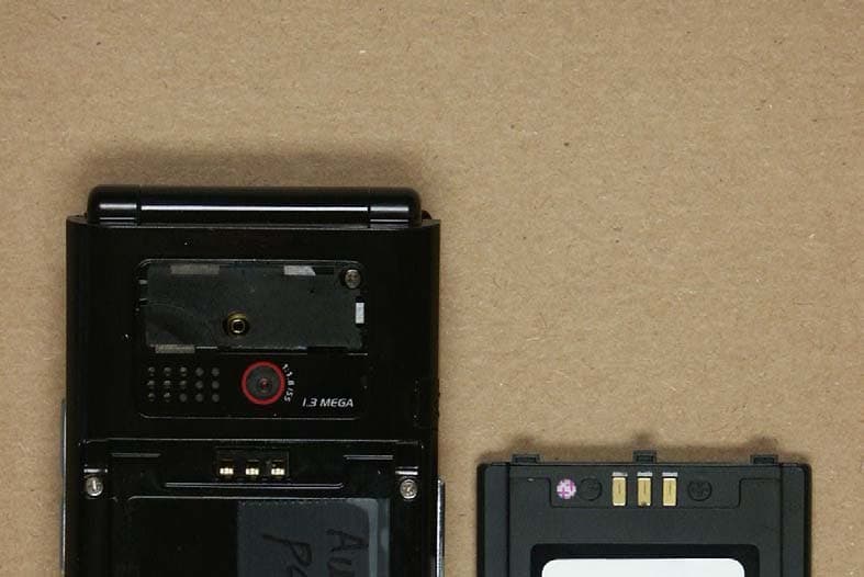 TripleBand GSM900/DCS1800/PCS1900(with WAP & GPRS) - FCC ID JYCPG-3700 - Pantech Co Ltd (2)