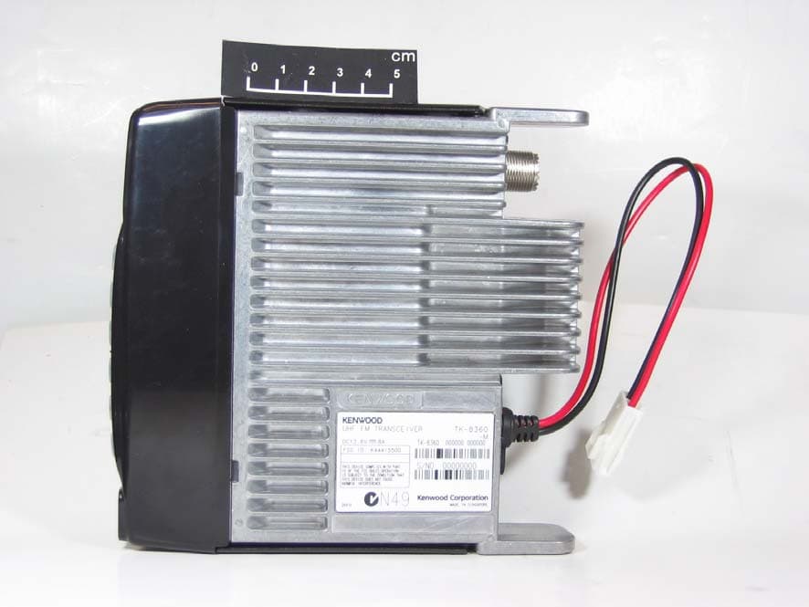 UHF FM Mobile Transceiver - FCC ID K44415500 - JVC KENWOOD Corporation (2)