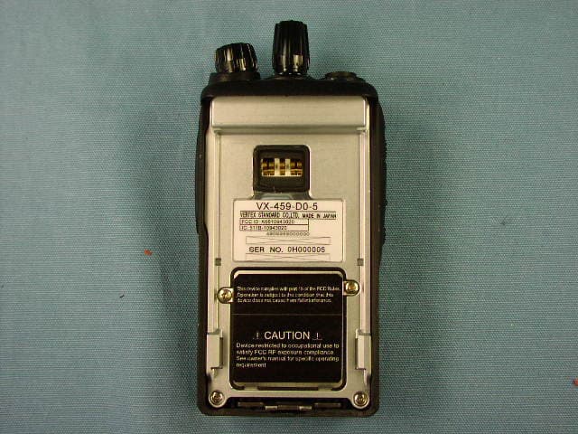 VHF PORTABLE TRANSCEIVER - FCC ID K6610943020 - Yaesu Musen Co., Ltd.