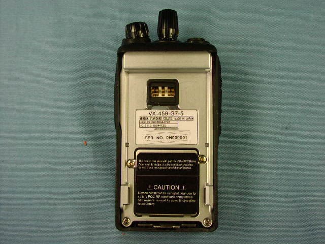 PORTABLE TRANSCEIVER - FCC ID K6610944720 - Yaesu Musen Co., Ltd. (2)