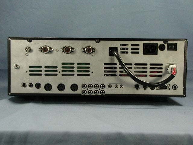 HF Transceiver with Scanning Receiver - FCC ID K6620251X50 - Yaesu Musen Co., Ltd.