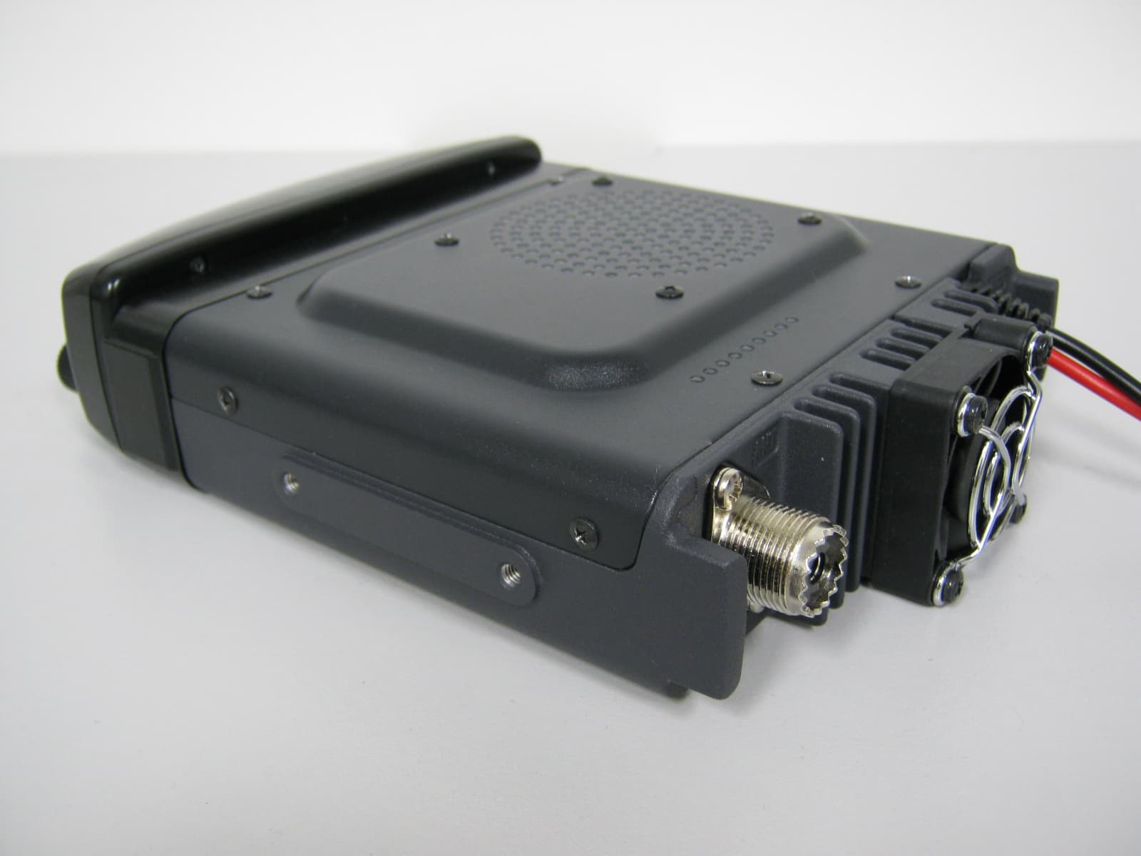 Amateur Radio with scanning receiver - FCC ID K6620485X40 - Yaesu Musen Co., Ltd. (3)