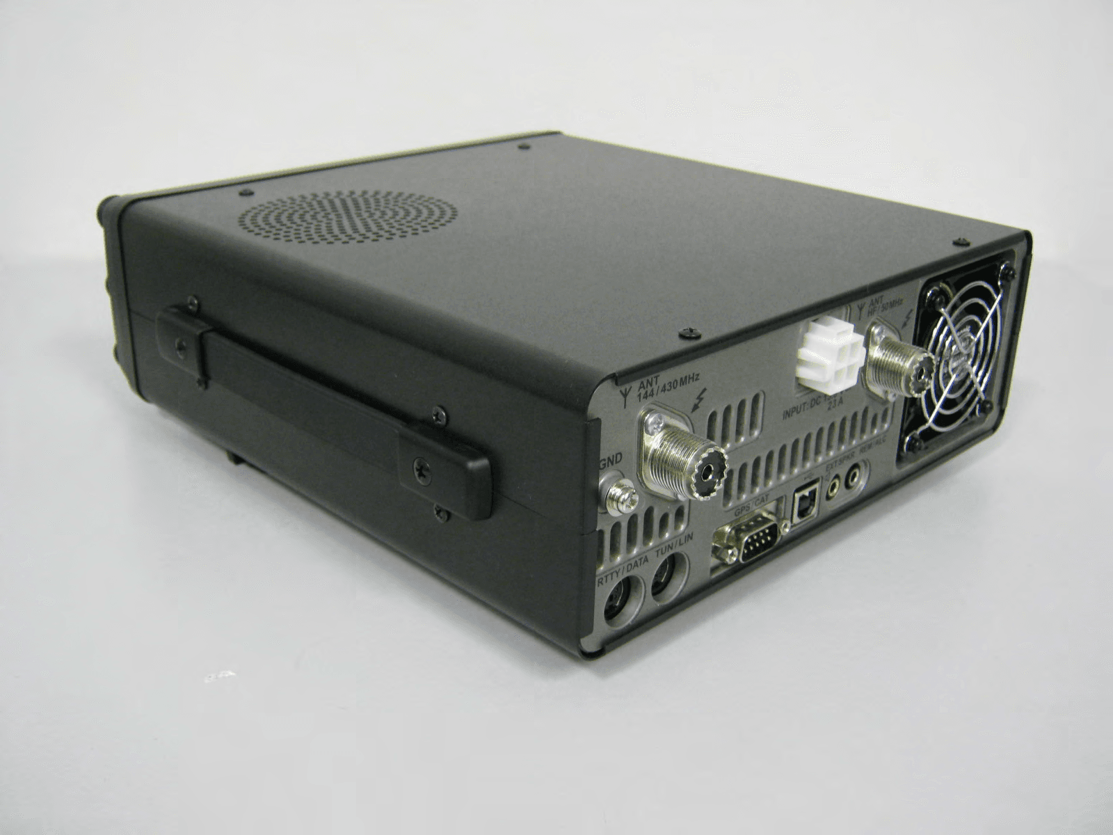 HF / VHF / UHF All Mode Transceiver - FCC ID K6620575X50 - Yaesu Musen Co., Ltd. (3)