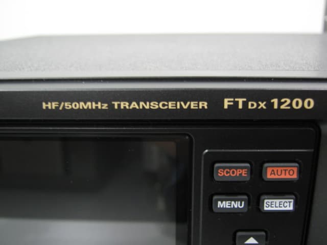 HF/50 MHz Transceiver - FCC ID K6620581X50 - Yaesu Musen Co., Ltd. (2)