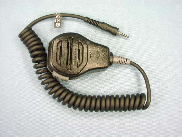 PORTABLE MARINE TRANSCEIVER - FCC ID K6630453X20 - Yaesu Musen Co., Ltd. (3)