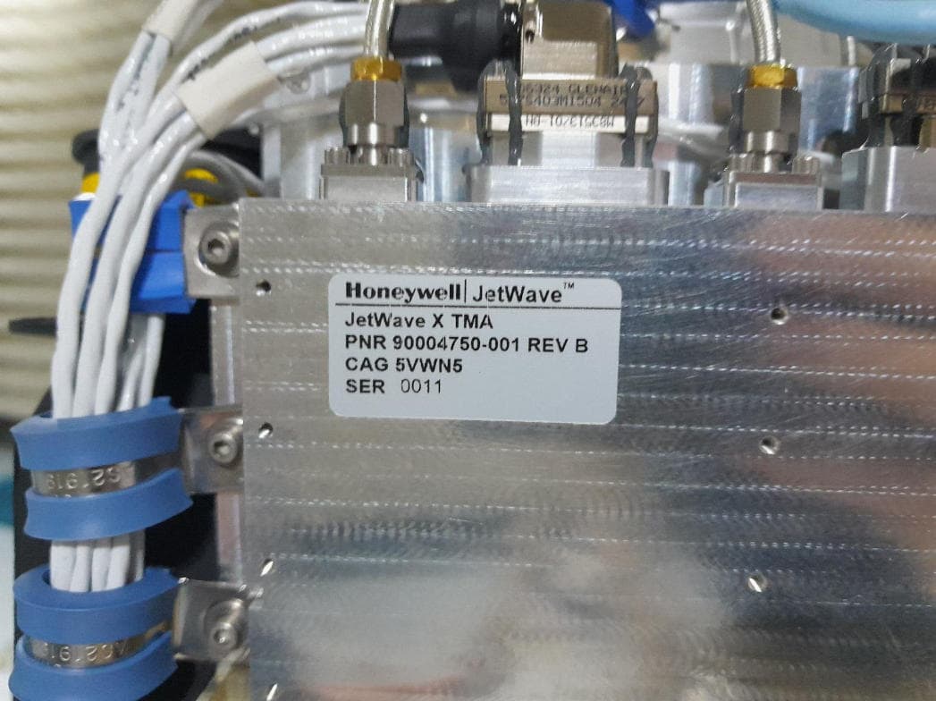 Jetwave X - FCC ID K6KJETWAVE4 - EMS Technologies Canada, Ltd. (4)