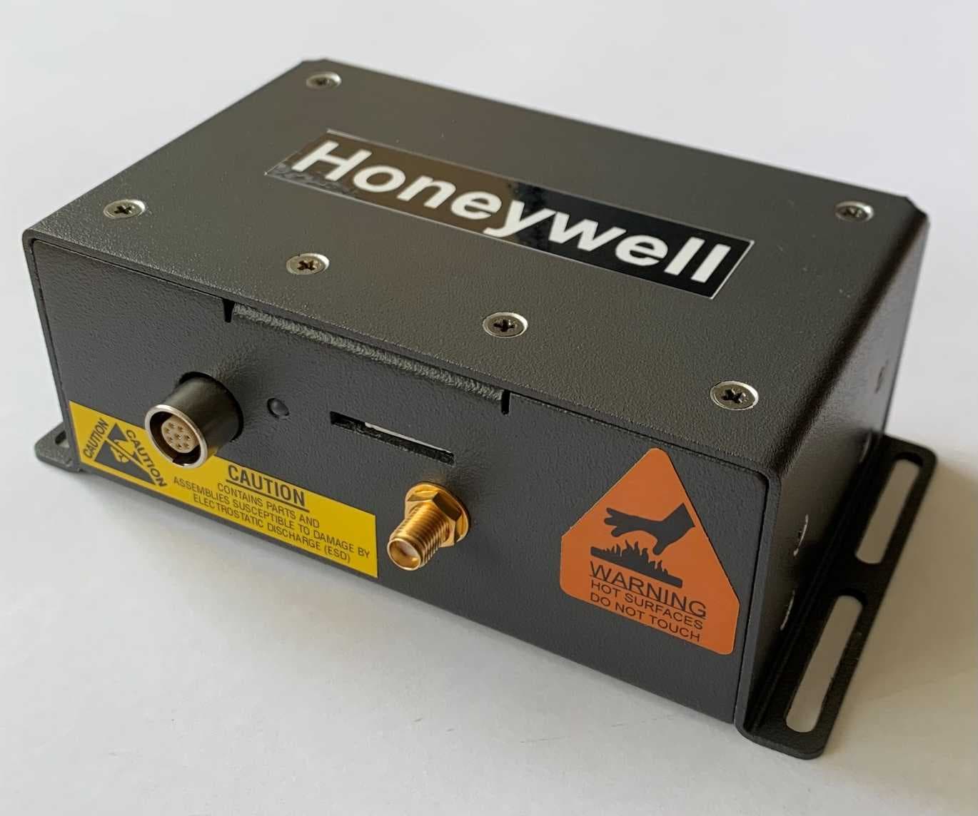Small UAV Satcom - FCC ID K6KSMALLSATCOM - EMS Technologies Canada, Ltd.