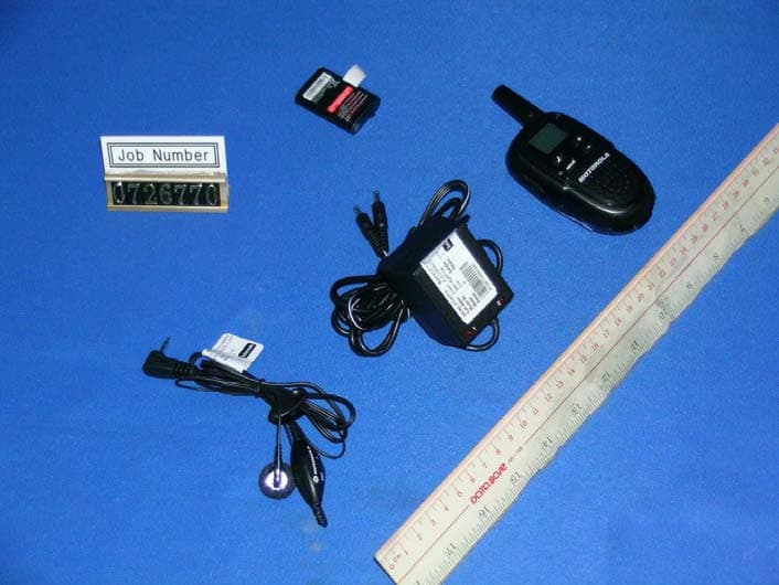 Two Way Radio with GMRS and FRS - FCC ID K7GFV300 - Giant Electronics Ltd