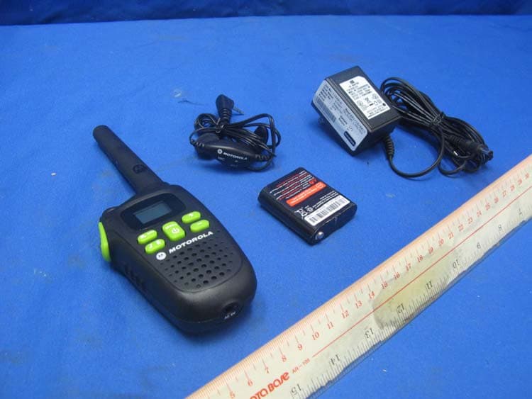 Two Way Radio with GMRS and FRS - FCC ID K7GMDBJJ - Giant Electronics Ltd