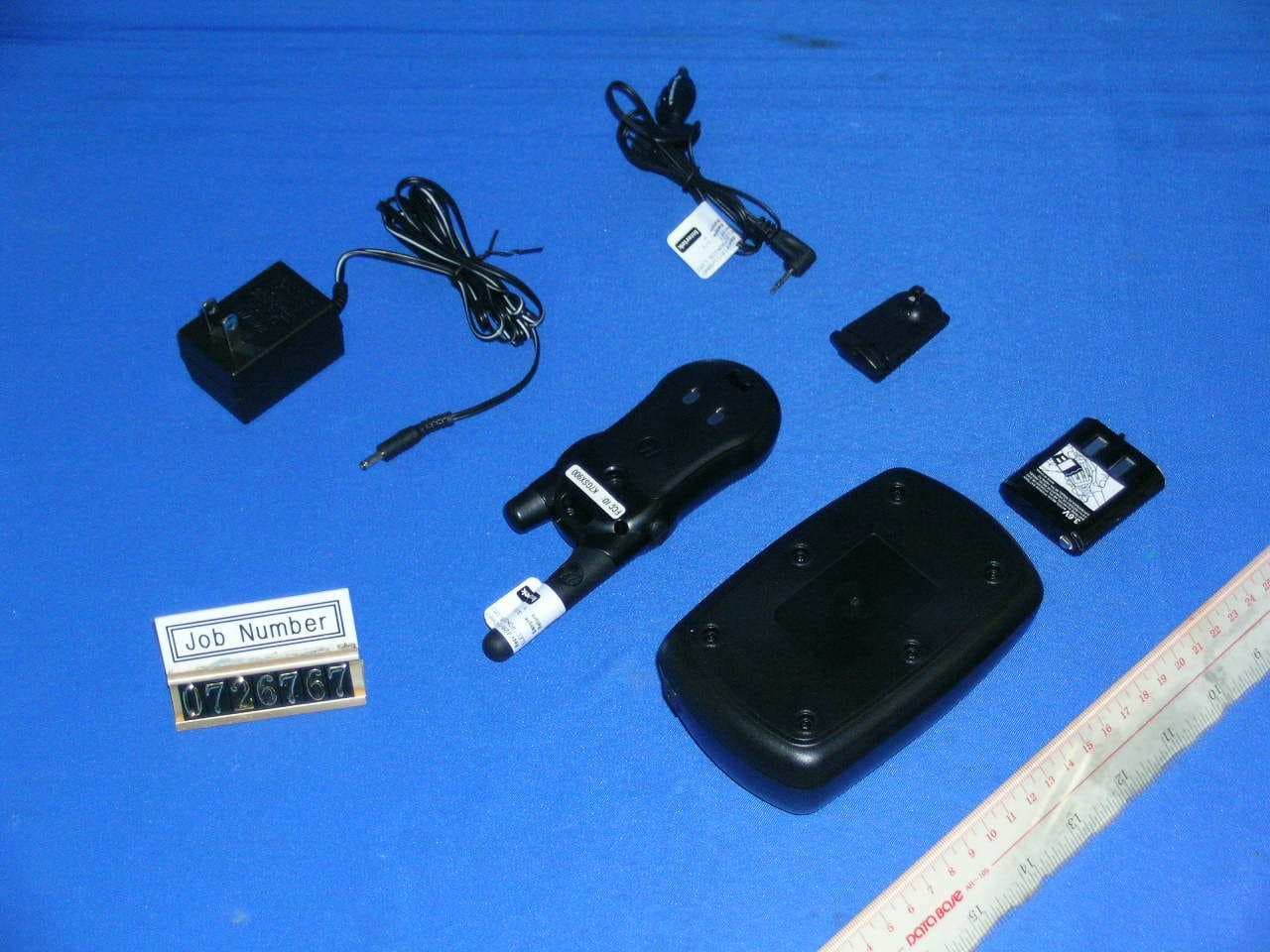 Two Way Radio with GMRS, FRS, and Weather Band Rx - FCC ID K7GSX900 - Giant Electronics Ltd