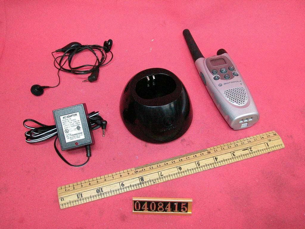 Transmitter Portion of Two Way Radio w  FRS & GMRS - FCC ID K7GT710R - Giant Electronics Ltd