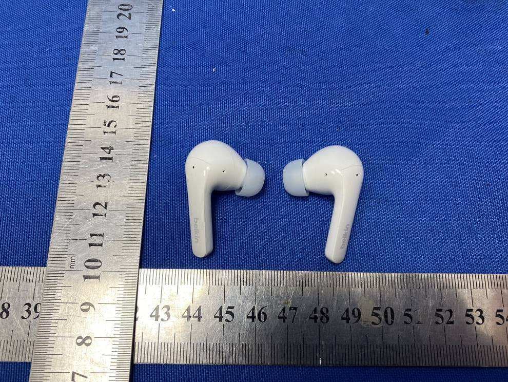 SOUNDFORM Motion True Wireless Earbuds - FCC ID K7SAUC010 - Belkin International, Inc.