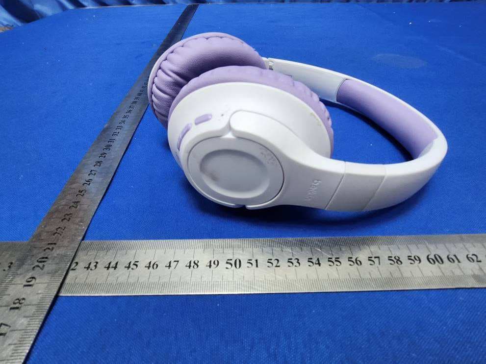 SOUNDFORM Inspire Over Ear Headset - FCC ID K7SAUD006 - Belkin International, Inc. (4)