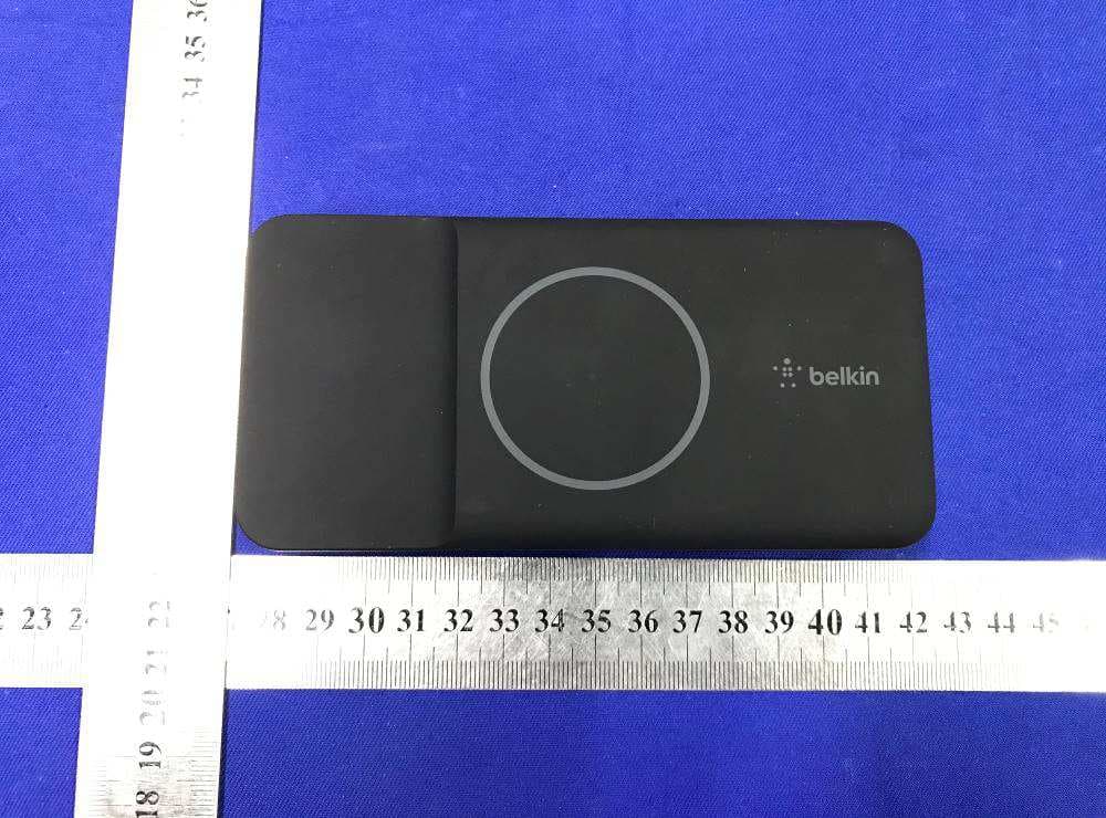 BOOST CHARGE Magnetic Portable Wireless Charger - FCC ID K7SBPD001 - Belkin International, Inc. (2)