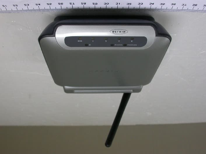Wireless G Router - FCC ID K7SF5D7230A - Belkin International, Inc. (3)