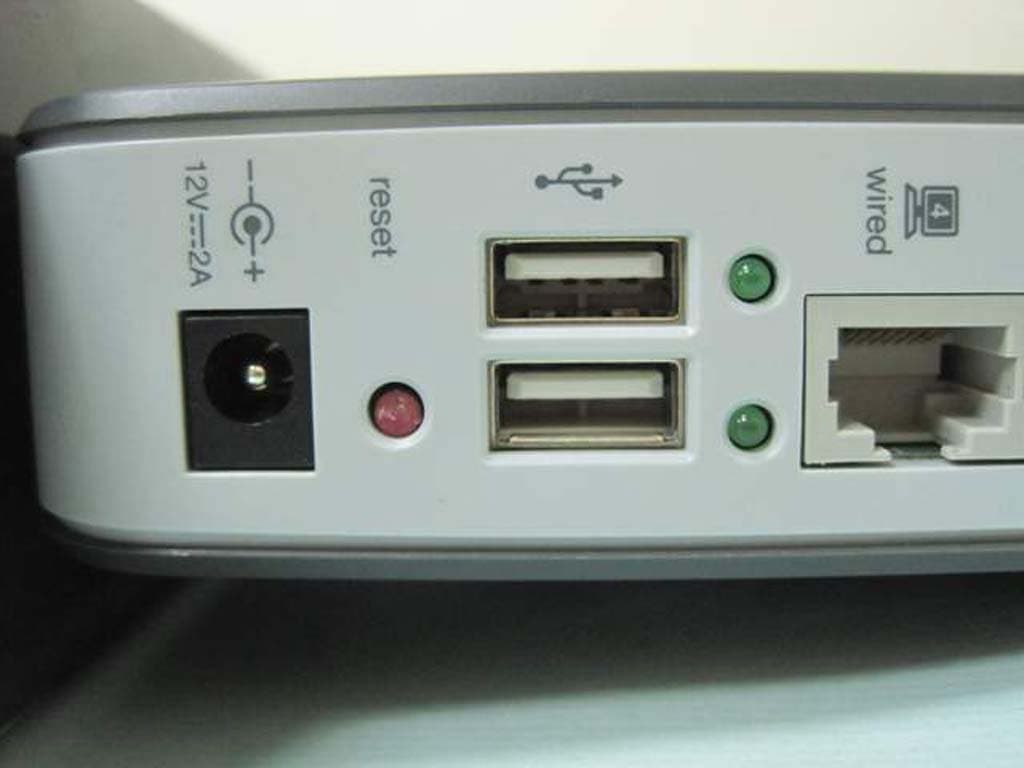 WLAN Router - FCC ID K7SF7D4301V1 - Belkin International, Inc. (3)
