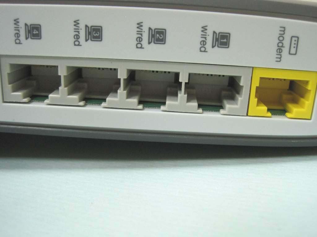 Belkin Router - FCC ID K7SF7D4302V1 - Belkin International, Inc. (5)