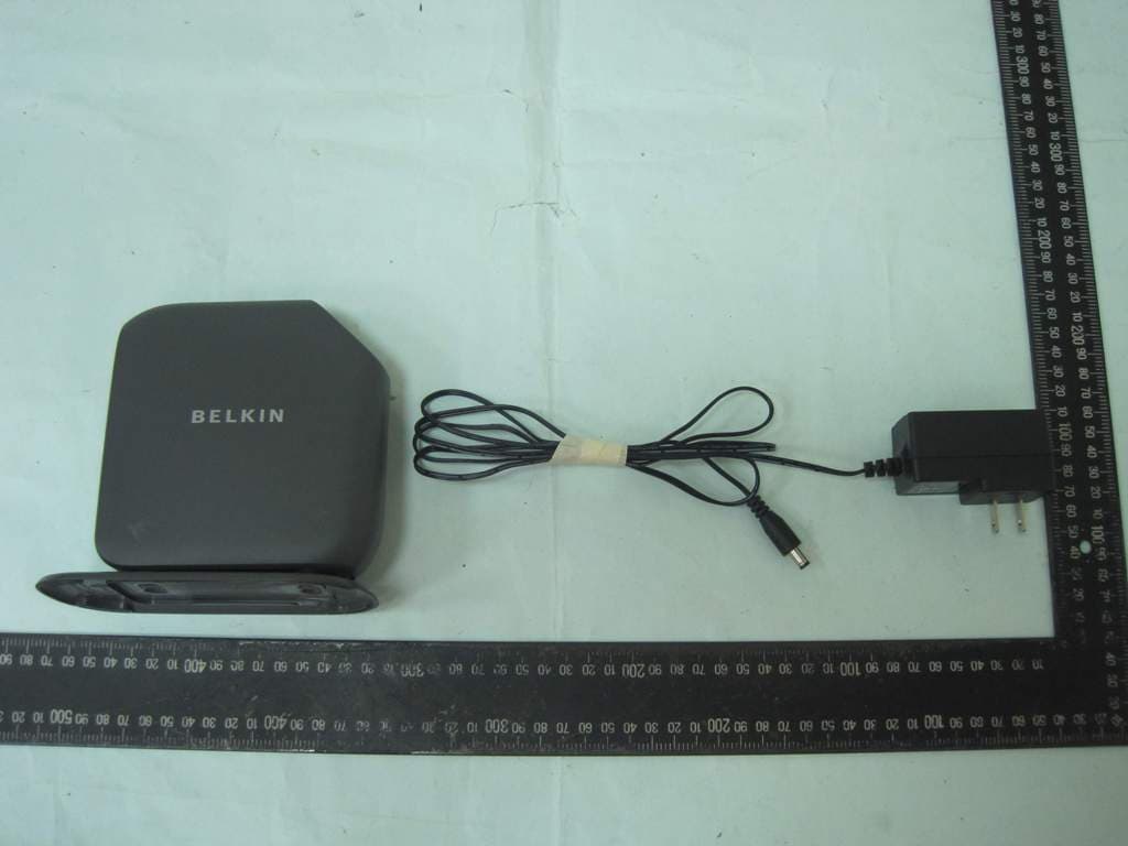Surf N300 Wireless N Router, Surf Wireless Router, Surf+ Wireless Router - FCC ID K7SF7D6301V4 - Belkin International, Inc. (1)