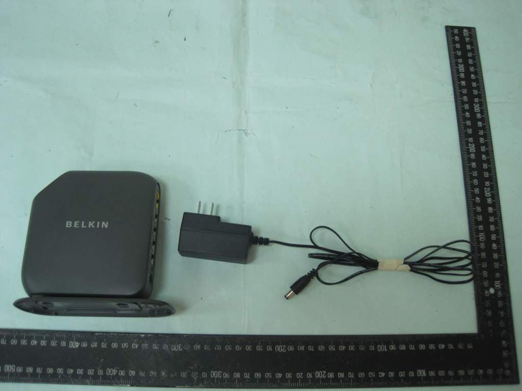 Surf N300 Wireless N Router, Surf Wireless Router, Surf+ Wireless Router - FCC ID K7SF7D6301V4 - Belkin International, Inc. (2)