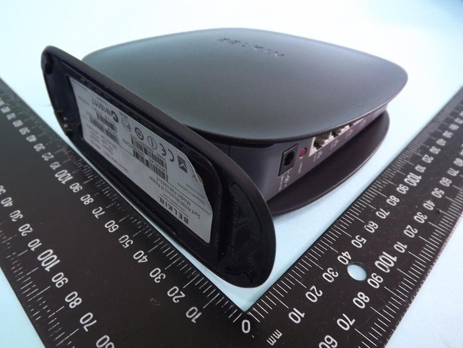 N300 Wireless N Router - FCC ID K7SF9K1002V3 - Belkin International, Inc. (2)