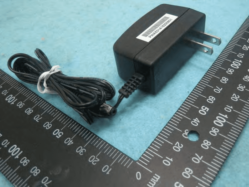 Dual-Band Wireless Range Extender - FCC ID K7SF9K1106V2 - Belkin International, Inc. (1)
