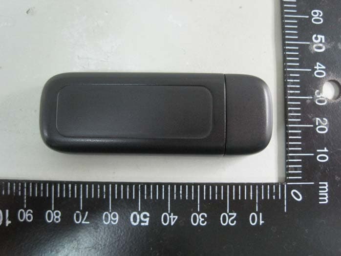 Wireless Dual-Band USB Adapter - FCC ID K7SF9L1101V2 - Belkin International, Inc. (4)