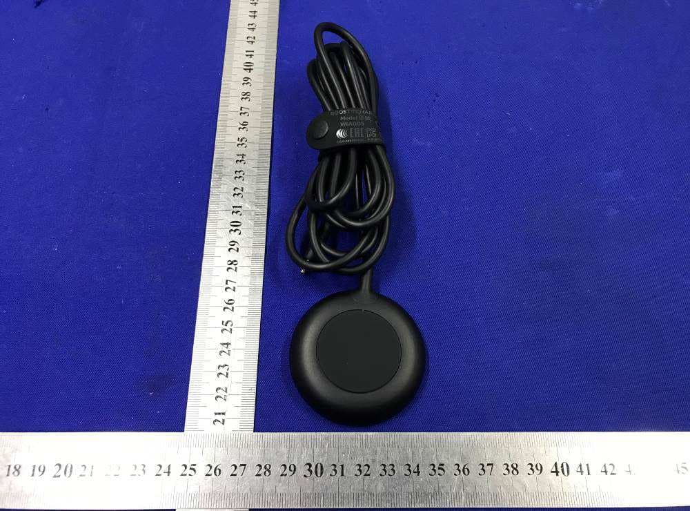 BOOST CHARGE Magnetic Portable Wireless Charger Pad - FCC ID K7SWIA005 - Belkin International, Inc. (3)
