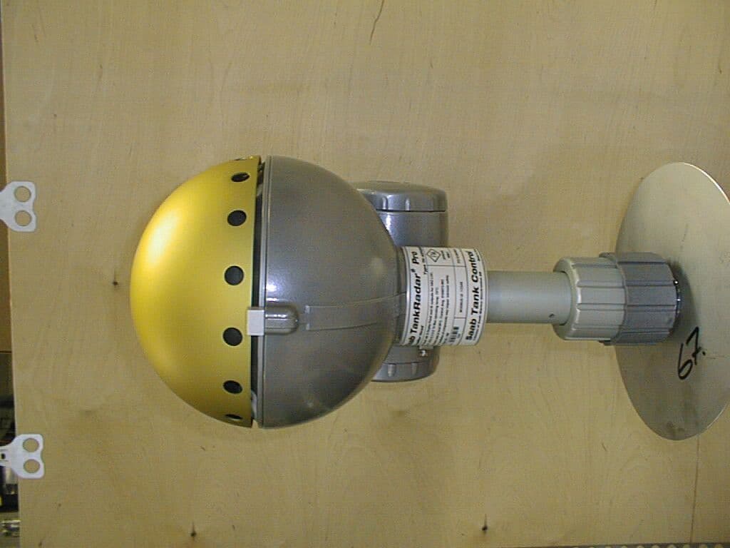 Radar Level Gauge - FCC ID K8CPROX - Rosemount Tank Radar AB