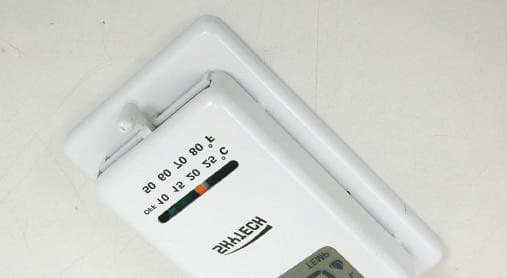 Digital Thermostat Transmitter - FCC ID K9LTS-R-1 - Skytech II, Inc. (2)