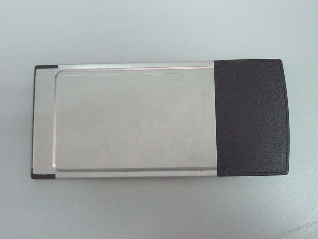 AirPlus Xtreme G High-Speed 802.11g Cardbus Card - FCC ID KA22003090016-2 - D-Link Corporation (4)