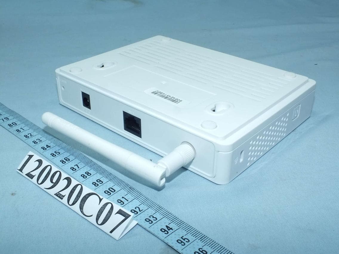 Wireless N150 Cloud Access Point - FCC ID KA2AP1260LA1 - D-Link Corporation (4)