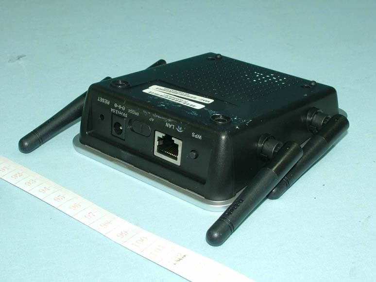 Media Streaming Adapter / Media Streaming Kit - FCC ID KA2AP1560A1 - D-Link Corporation (4)