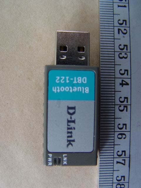 Bluetooth 2.0 EDR Dongle - FCC ID KA2BT122 - D-Link Corporation (1)
