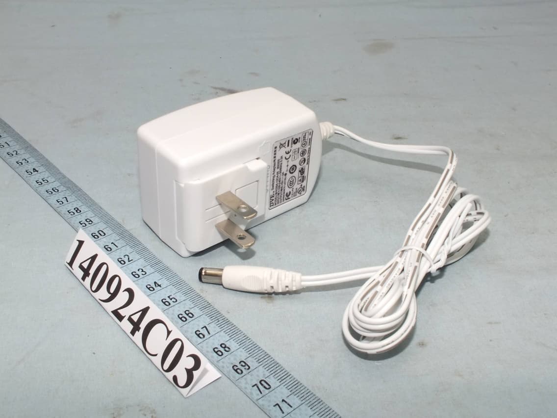 mydlinkTM Connected Home Hub, Smart home hub - FCC ID KA2CHG020A1 - D-Link Corporation (2)