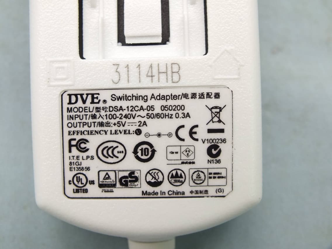 mydlinkTM Connected Home Hub, Smart home hub - FCC ID KA2CHG020A1 - D-Link Corporation (3)