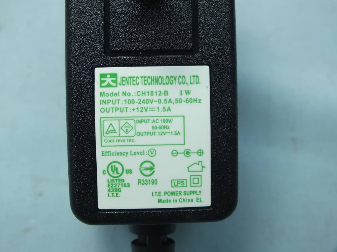 Wireless smart hub - FCC ID KA2CHG021A1 - D-Link Corporation (1)