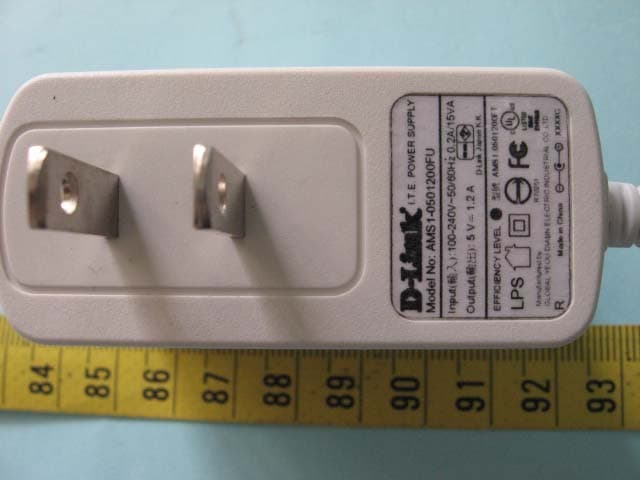 HD Wireless N Cub Network Camera - FCC ID KA2CS2130A1 - D-Link Corporation (4)