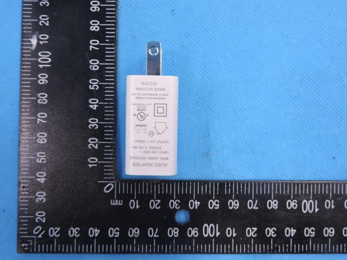 2K QHD indoor Wi-Fi Camera - FCC ID KA2CS8350LHA1 - D-Link Corporation (3)
