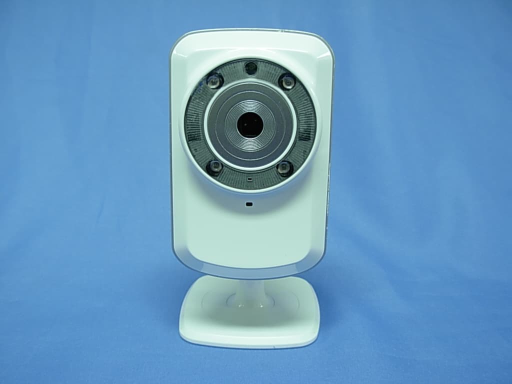 Wireless N Day/Night Home Network Camera - FCC ID KA2CS932LA1 - D-Link Corporation (1)