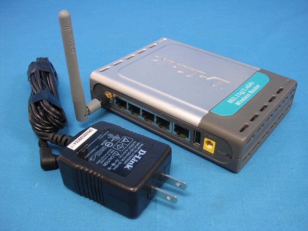 WIRELESS BROADBAND ROUTER - FCC ID KA2DI524UP - D-Link Corporation (1)