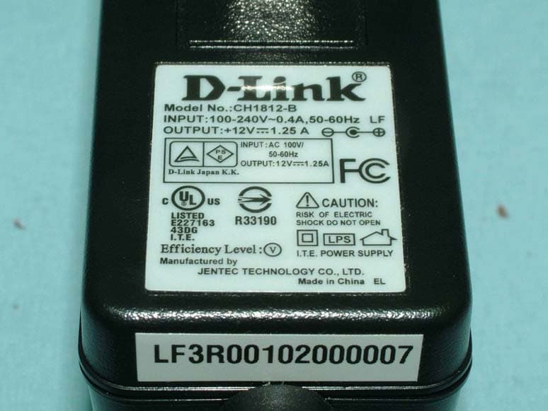 Intel wireless display TV adaptor - FCC ID KA2HD131A1 - D-Link Corporation (4)