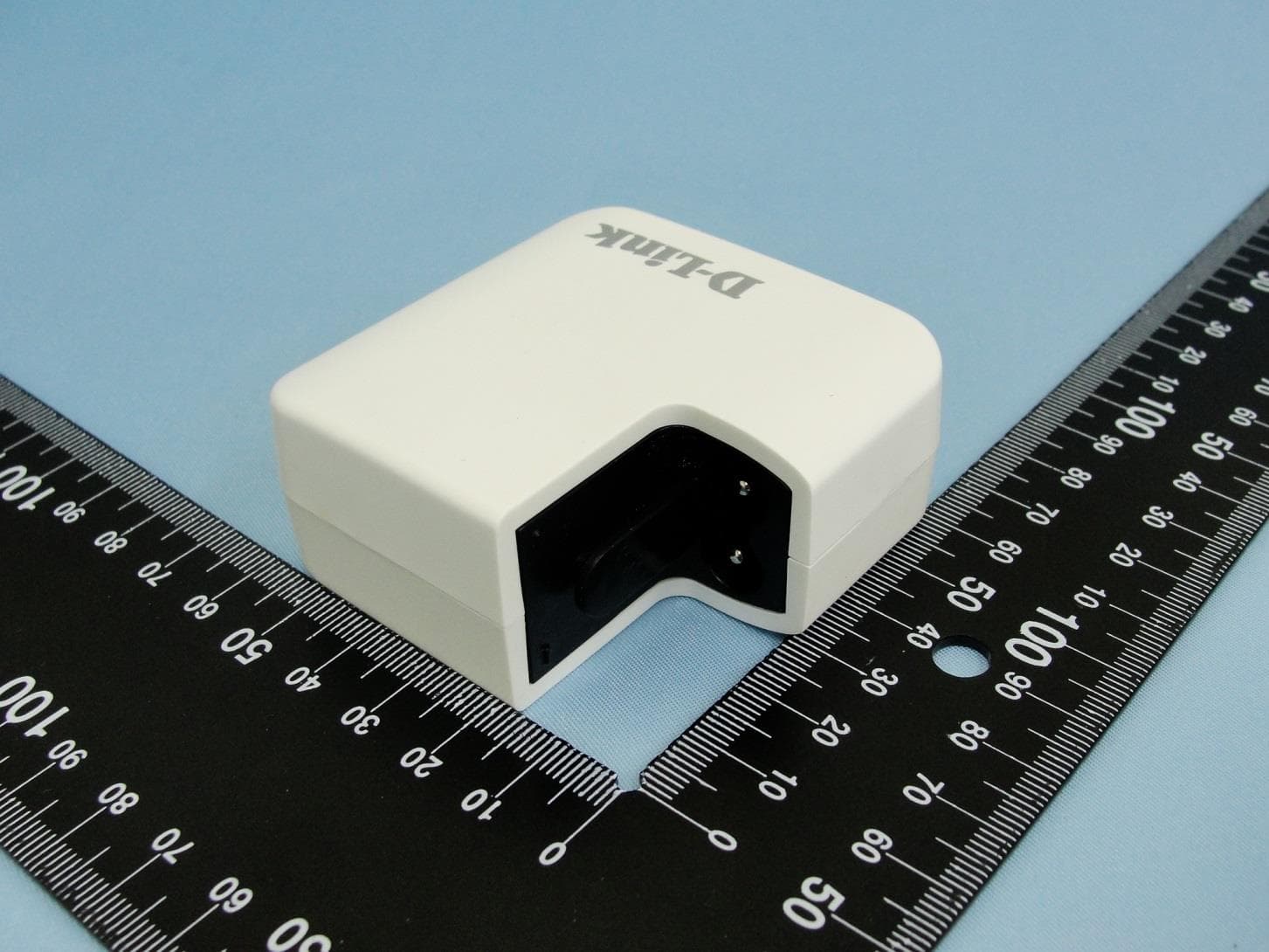 Wireless N300 Mini Router - FCC ID KA2IR513AA1 - D-Link Corporation (4)