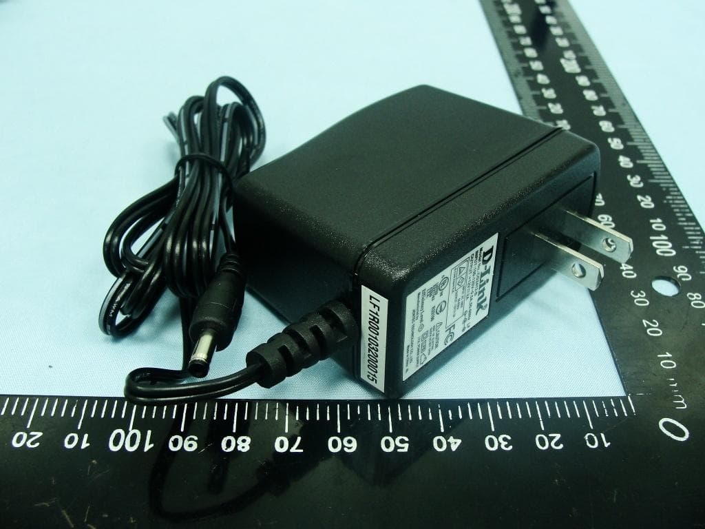 HSUPA 3G VPN Router - FCC ID KA2IR555A1 - D-Link Corporation (2)