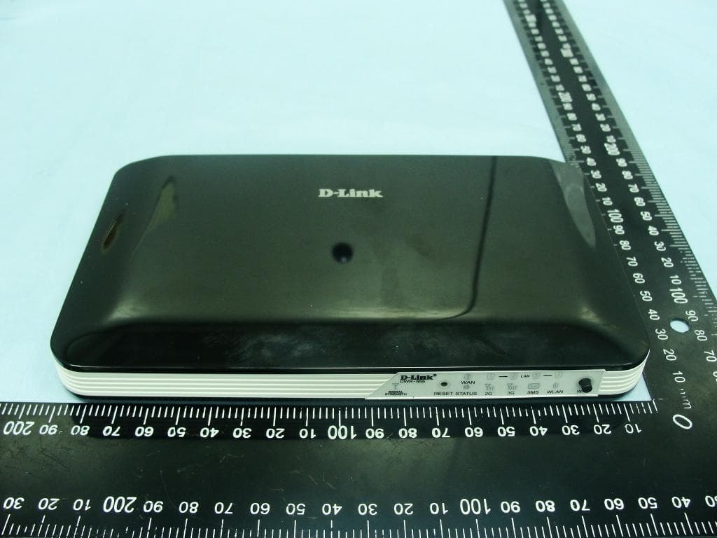 HSUPA 3G VPN Router - FCC ID KA2IR555A1 - D-Link Corporation (4)