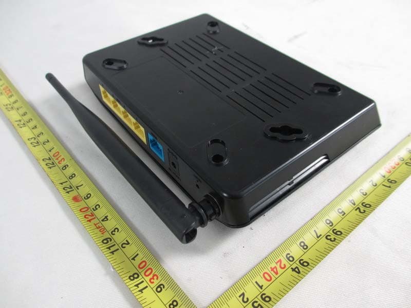 Wireless Router - FCC ID KA2IR600MC1 - D-Link Corporation (1)