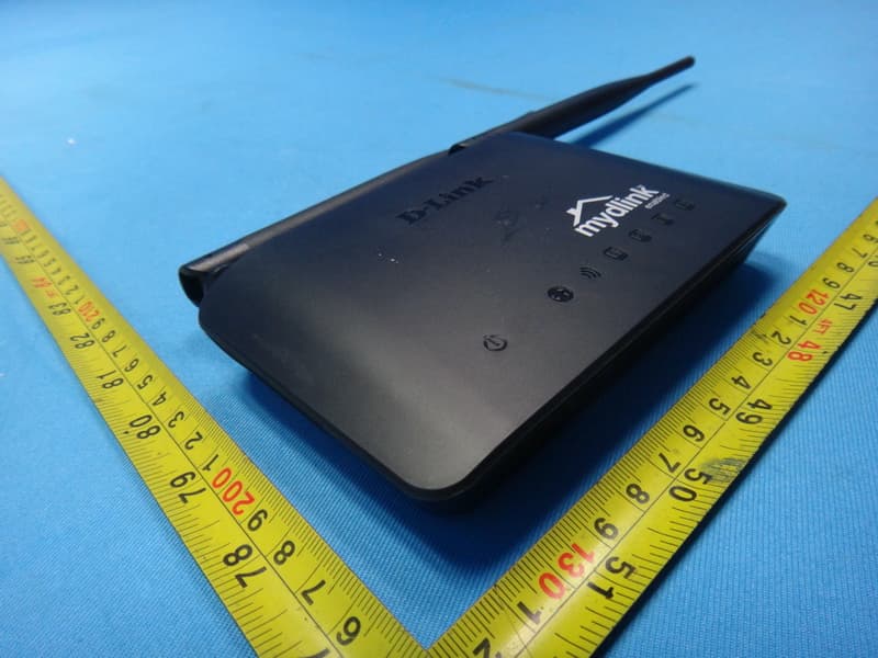 Wireless N 300 Cloud Router - FCC ID KA2IR605LB2 - D-Link Corporation (3)
