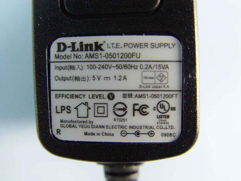 D-Link DIR-615 Wireless N Router - FCC ID KA2IR615E3 - D-Link Corporation (1)